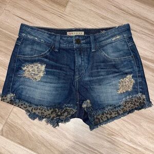 Women’s cheetah Denim shorts by Guess, size 27